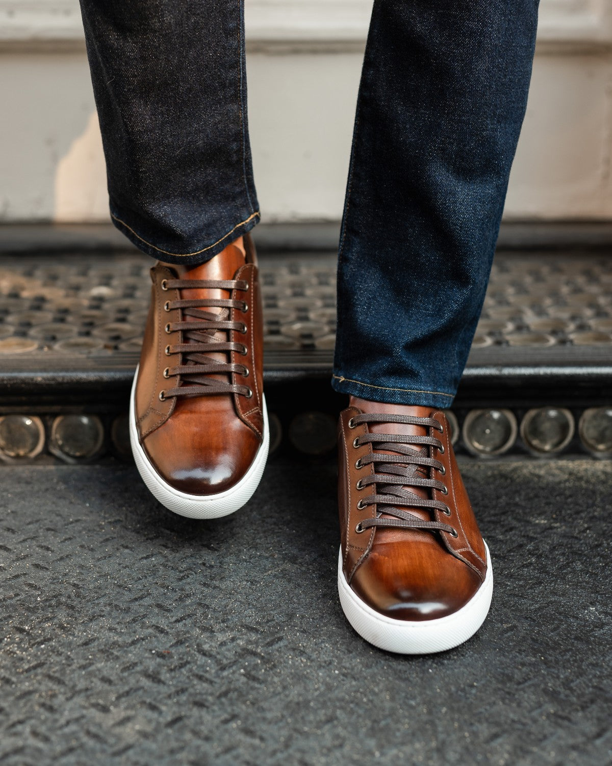 The Smith Low-Top Sneaker - Brown
