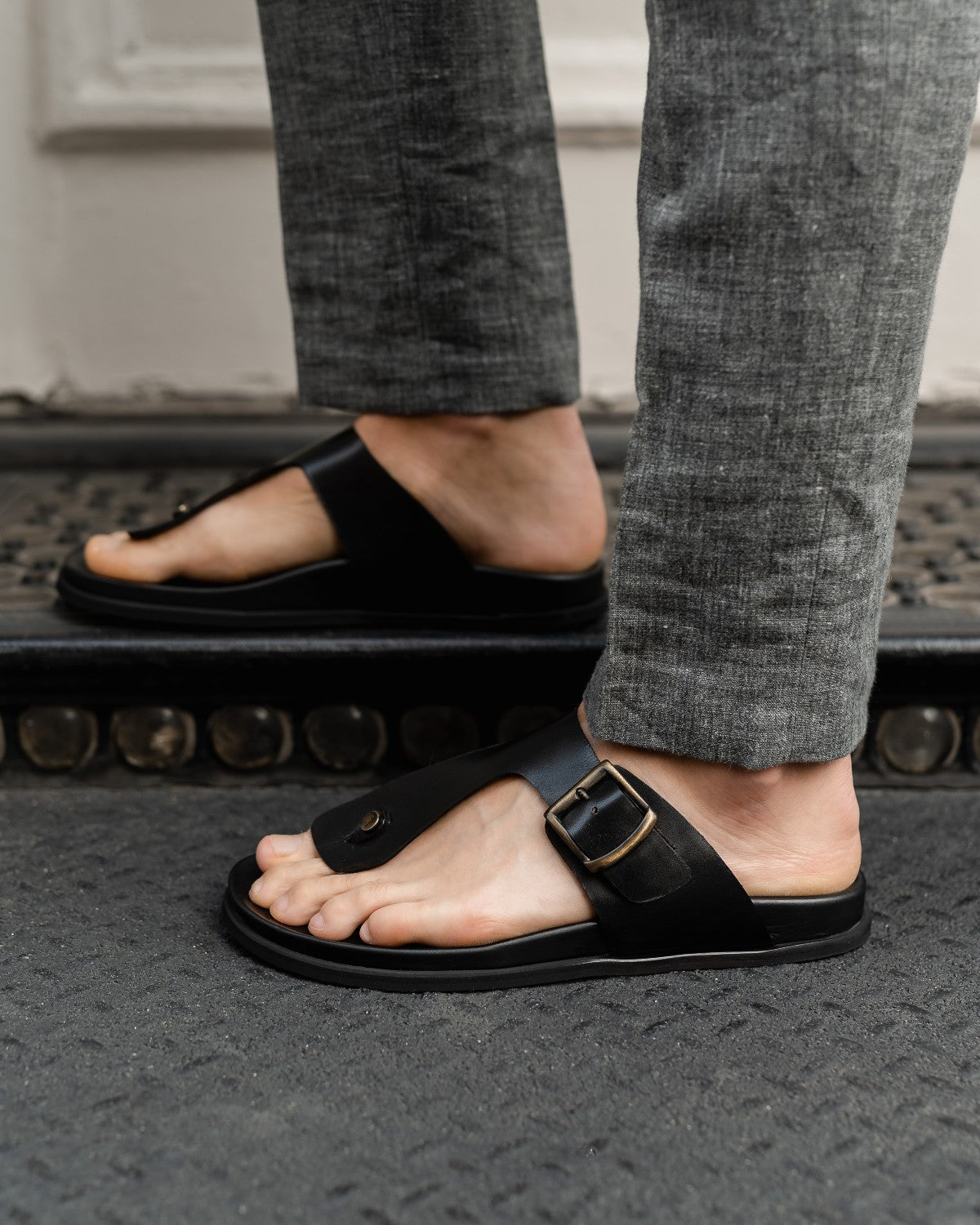 The Crusoe Sandal - Nero