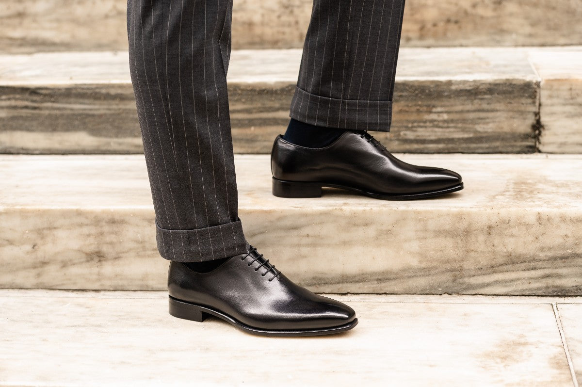 The Timeless Appeal of Black Oxford Dress Shoes