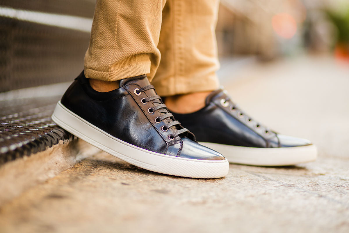 The Smith Low-Top Sneaker - Blue