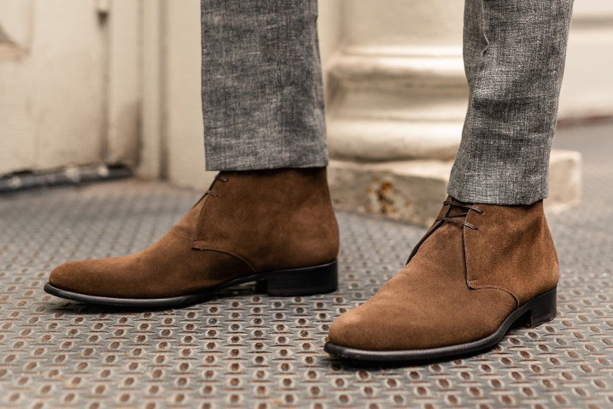 The Newman Chukka Boot - Cafe Suede – Paul Evans