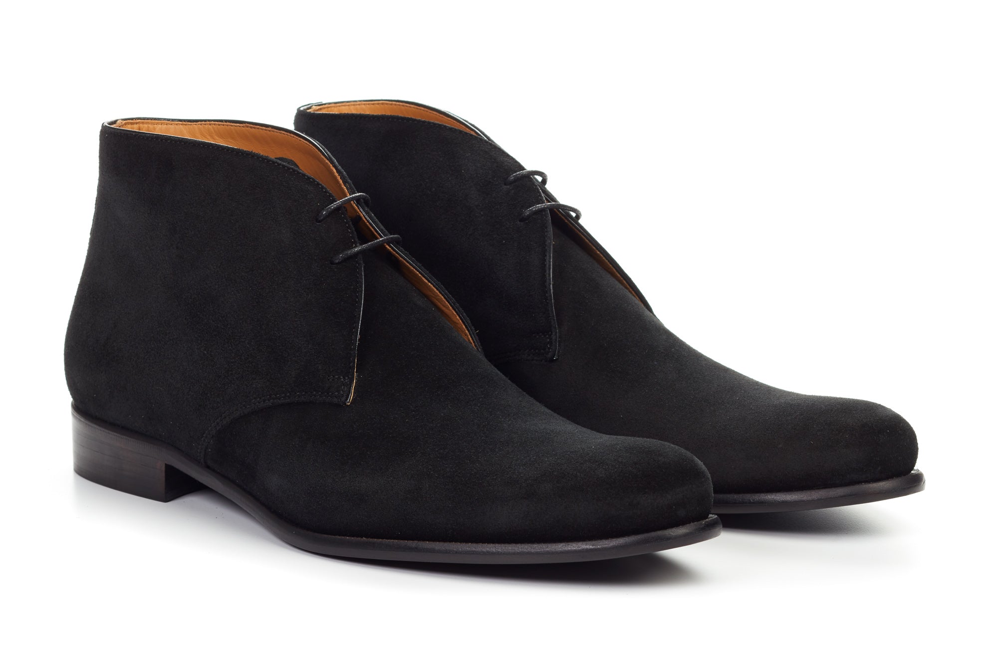 The Newman Chukka Boot - Nero Suede